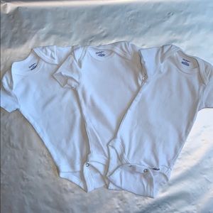 0-3 Months Gerber 3 pc. Onesies